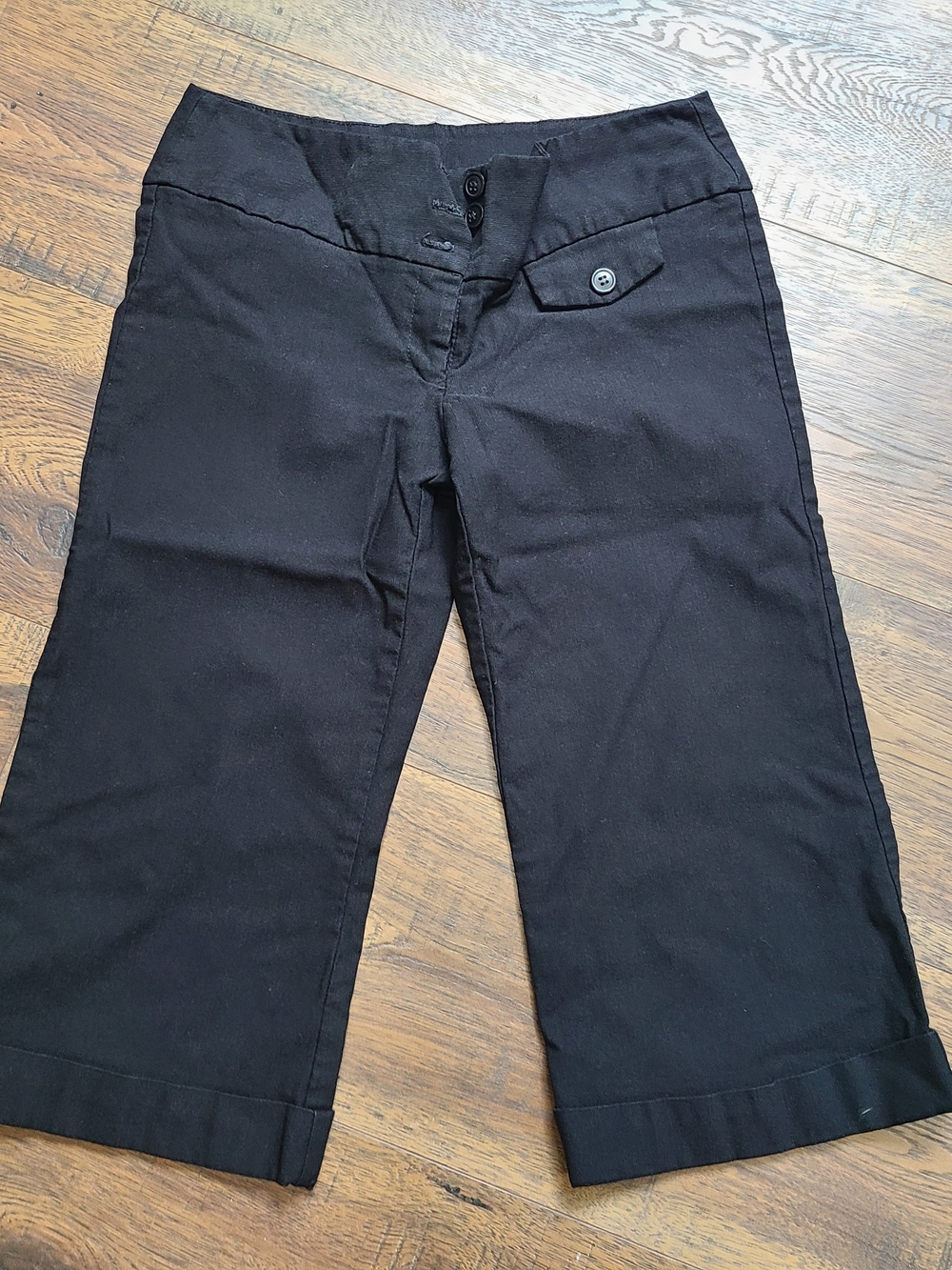 Black Women's Capris - Classic Stretch Crop Pants